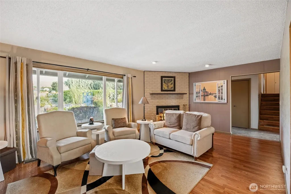 2716 8th Street NE East Wenatchee WA 98802