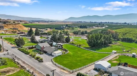 2716 8th Street NE East Wenatchee WA 98802