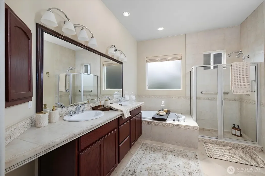 4212 Vashon Drive NE Lacey WA 98516