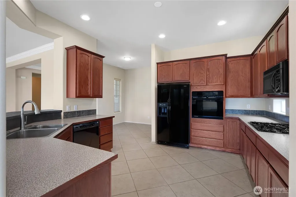 4212 Vashon Drive NE Lacey WA 98516