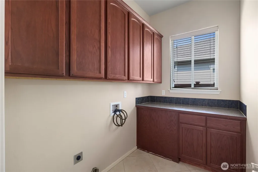 4212 Vashon Drive NE Lacey WA 98516