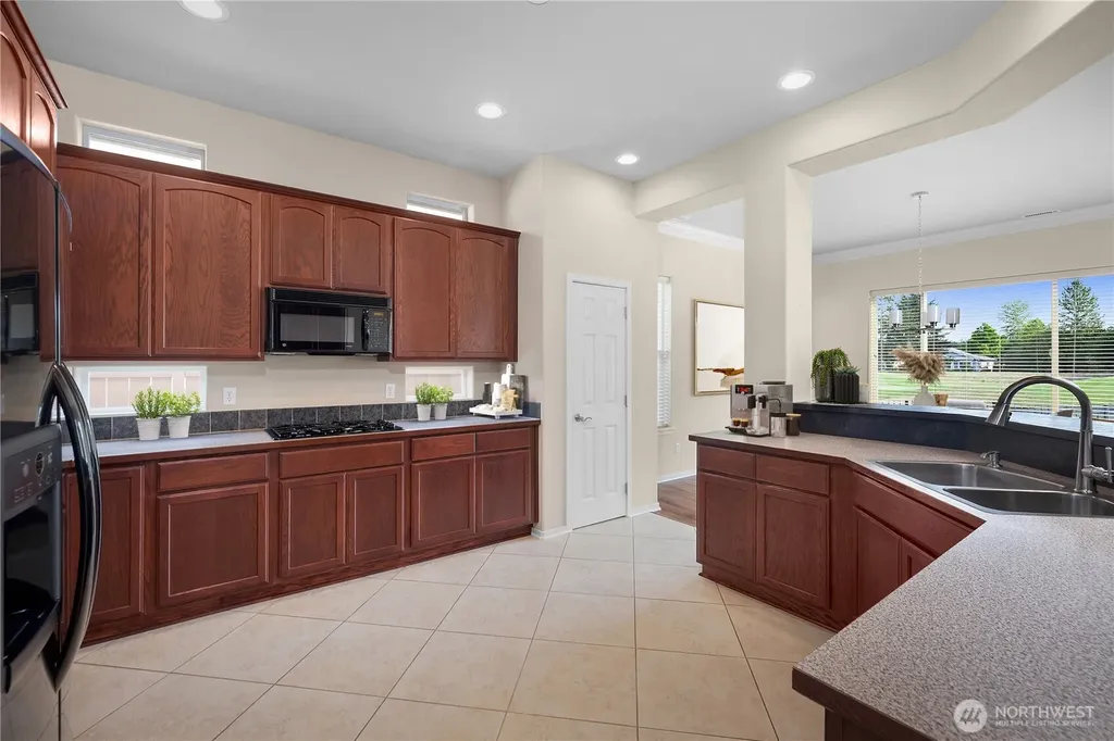 4212 Vashon Drive NE Lacey WA 98516