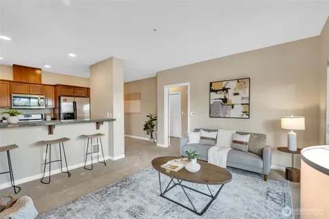 3112 SW Avalon Way Seattle WA 98126
