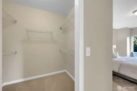 3112 SW Avalon Way Seattle WA 98126