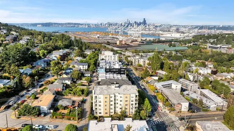 3112 SW Avalon Way Seattle WA 98126