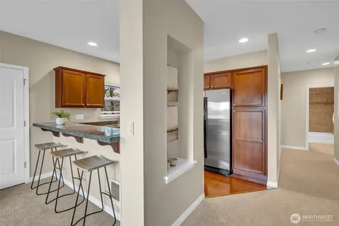 3112 SW Avalon Way Seattle WA 98126