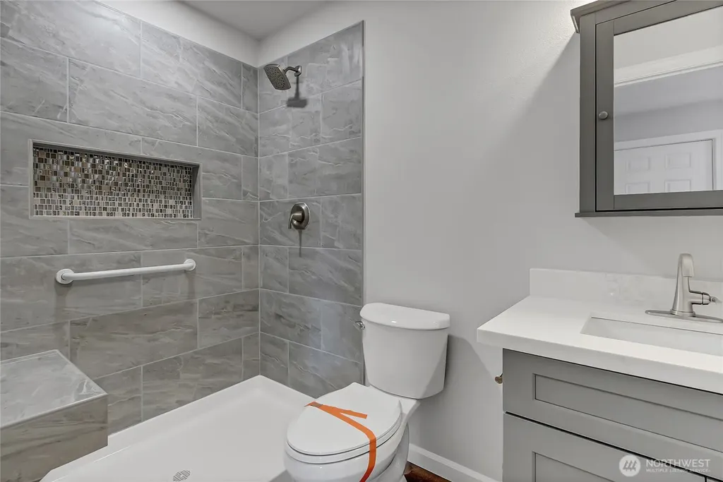 22415 Fairwood Court SE Yelm WA 98597