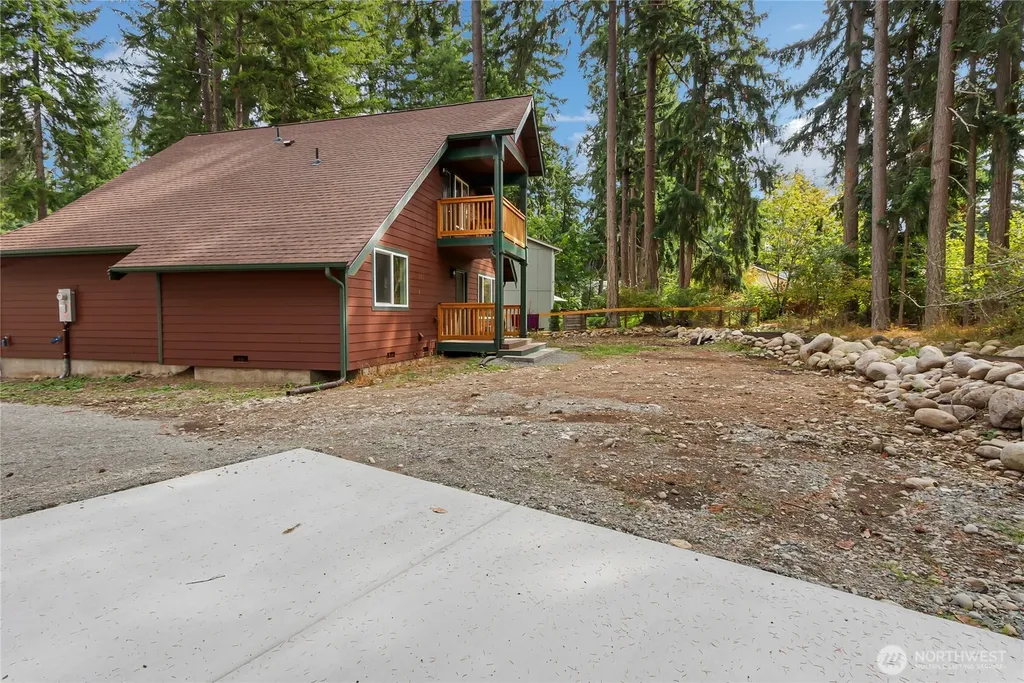 22415 Fairwood Court SE Yelm WA 98597