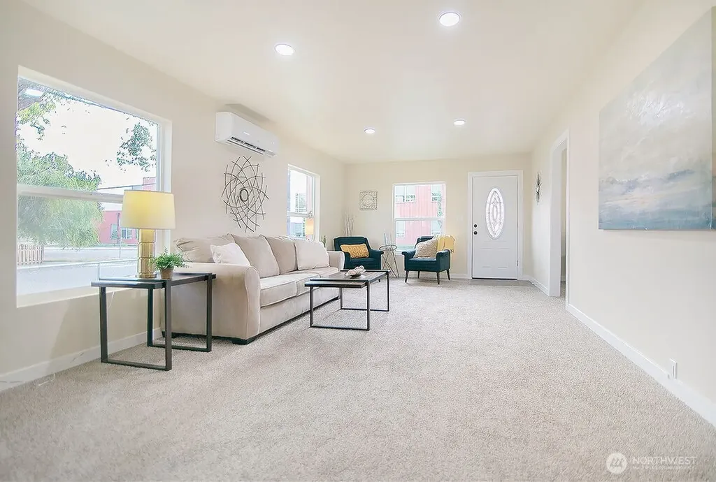 1214 S 5th Avenue Kelso WA 98626