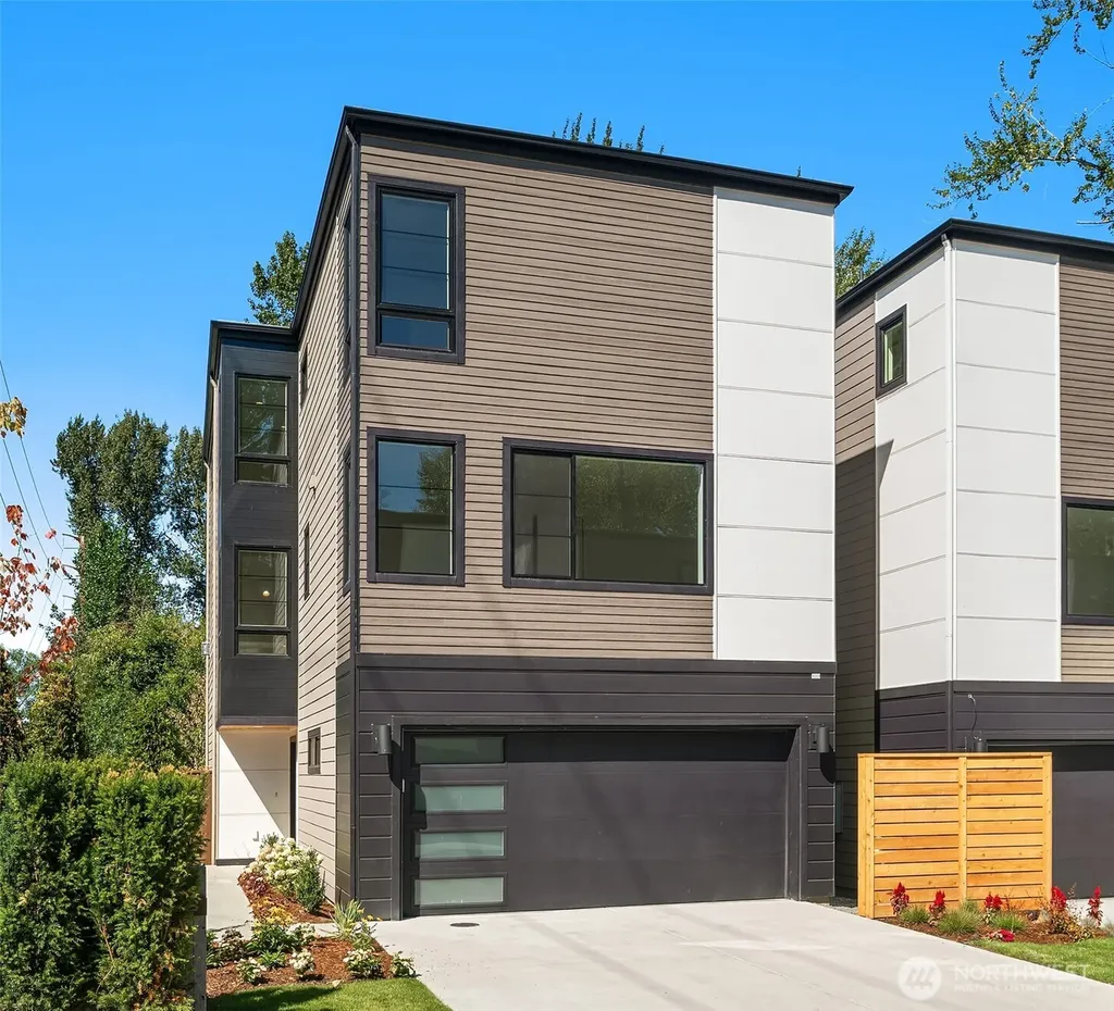 14826 NE 2nd Court Bellevue WA 98007
