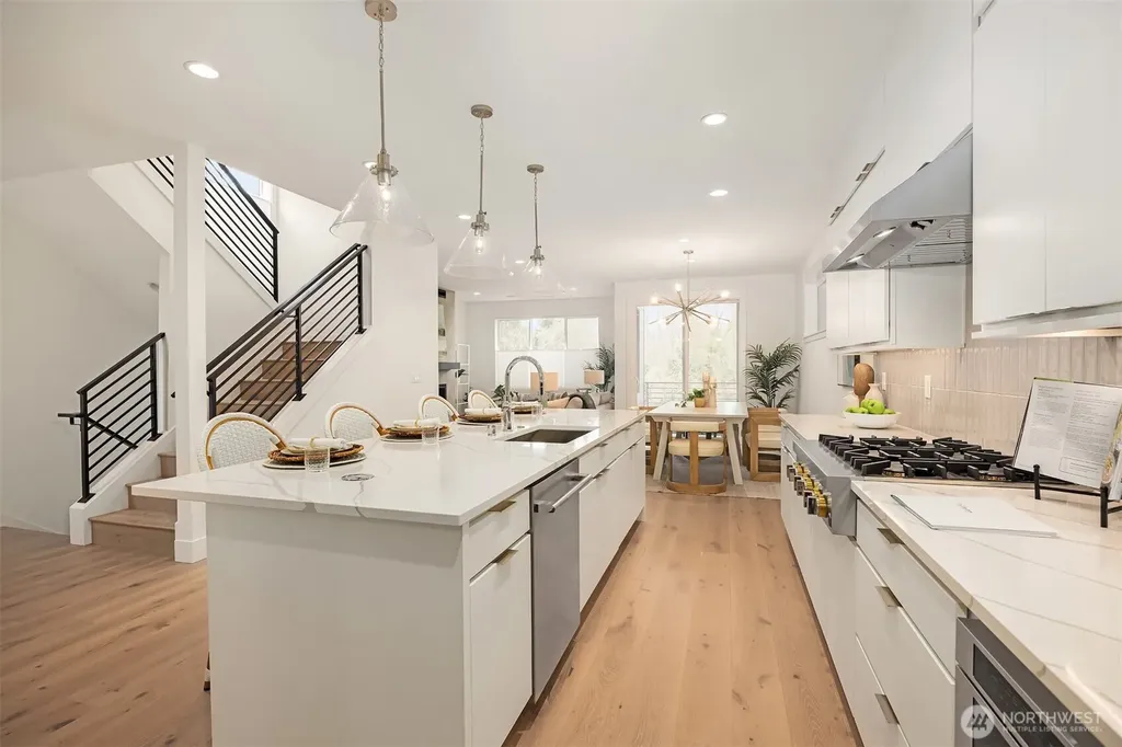 14826 NE 2nd Court Bellevue WA 98007