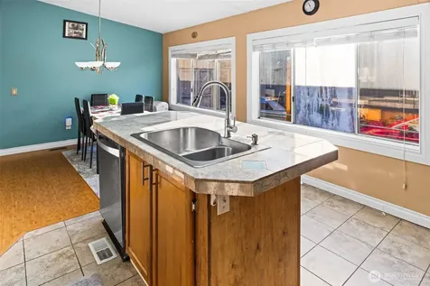 15410 SE 272nd Street Kent WA 98042