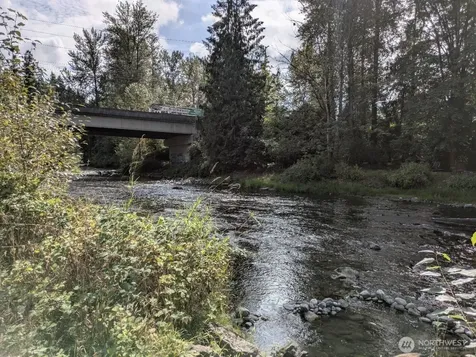 22521 218th Street Maple Valley WA 98038