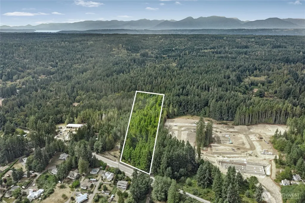 19301 Viking Avenue NW Poulsbo WA 98370