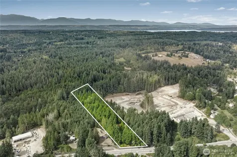19301 Viking Avenue NW Poulsbo WA 98370