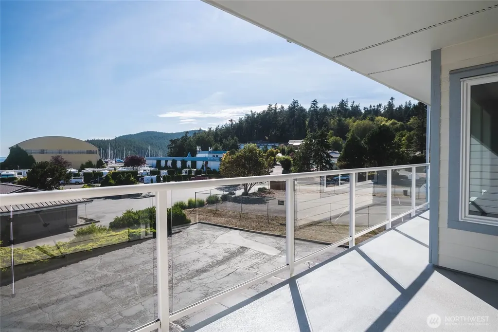 1800 Skyline Way Anacortes WA 98221
