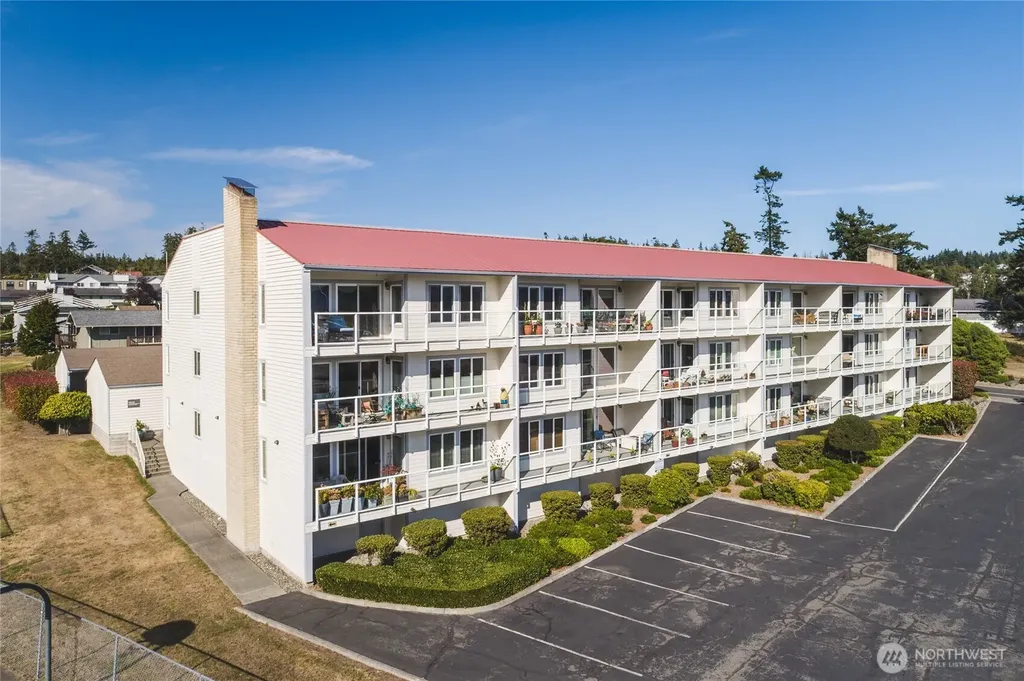 1800 Skyline Way Anacortes WA 98221