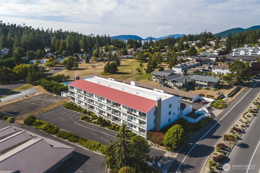 1800 Skyline Way Anacortes WA 98221