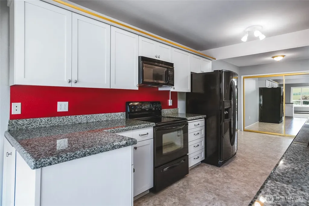1800 Skyline Way Anacortes WA 98221