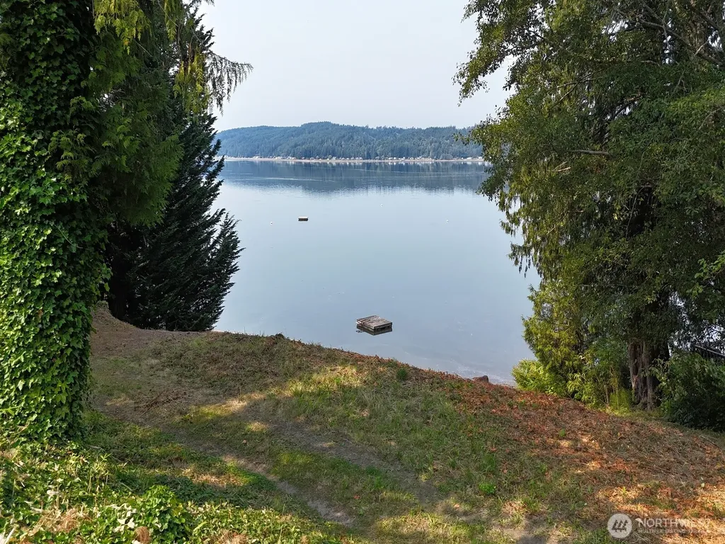 17871 E State Route 106 Belfair WA 98528