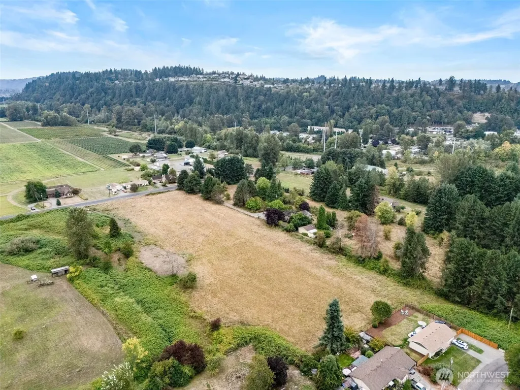 14721 Pioneer Way E Puyallup WA 98372