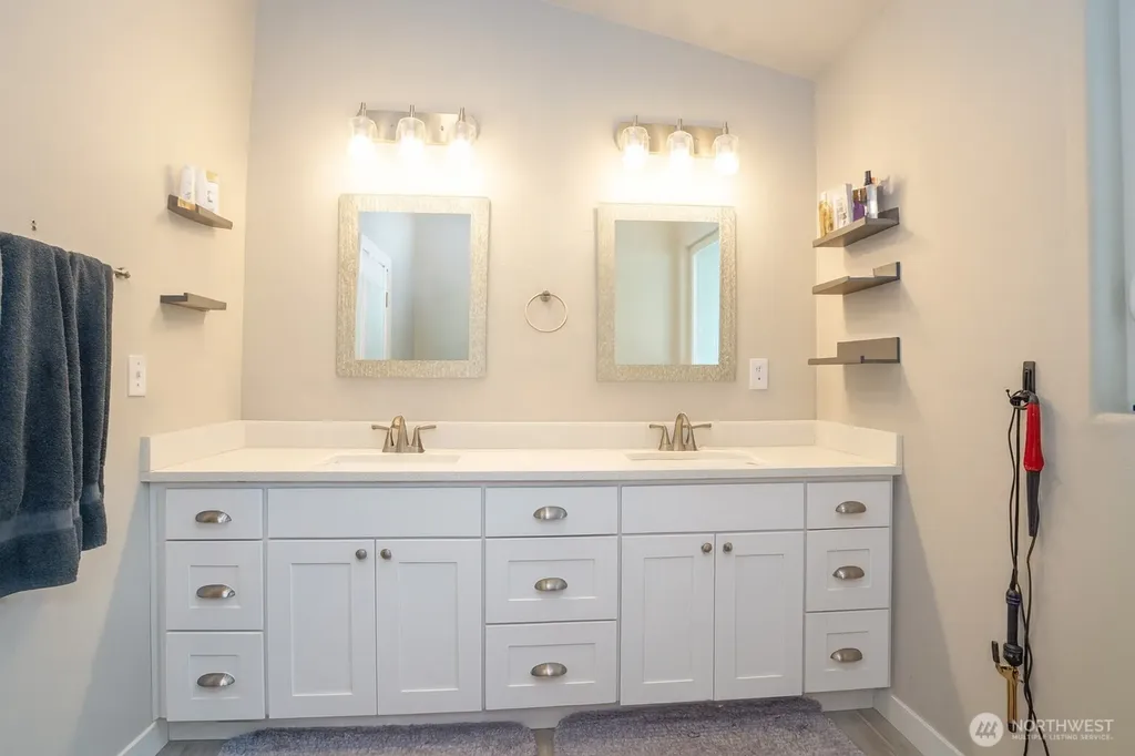 20112 150th Avenue E Graham WA 98338