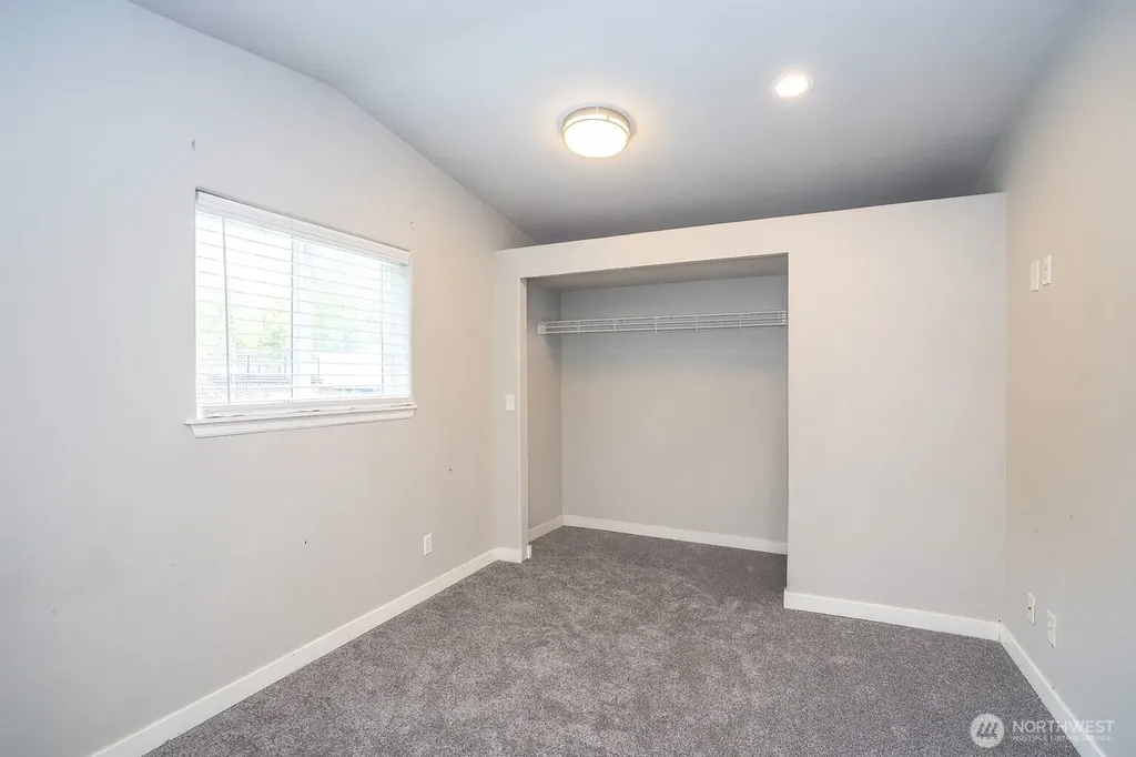 20112 150th Avenue E Graham WA 98338