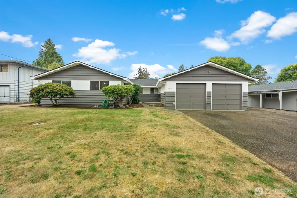 3510 Oas Dr. W University Place WA 98466