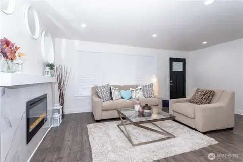 7305 32nd Avenue S Seattle WA 98118