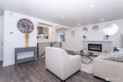 7305 32nd Avenue S Seattle WA 98118