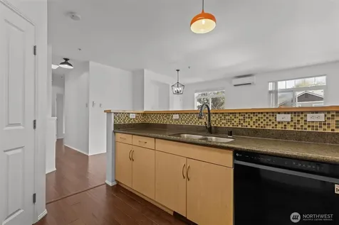 535 241st Lane SE Sammamish WA 98074