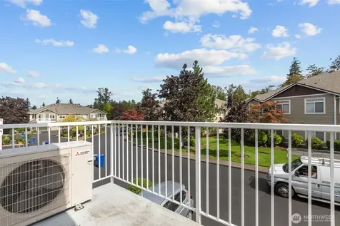 535 241st Lane SE Sammamish WA 98074