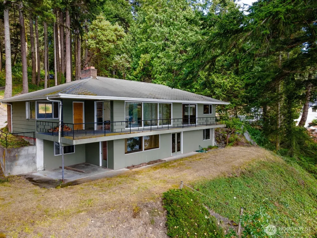 5318 Quiet Cove Road Anacortes WA 98221
