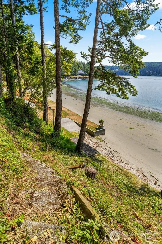 5318 Quiet Cove Road Anacortes WA 98221