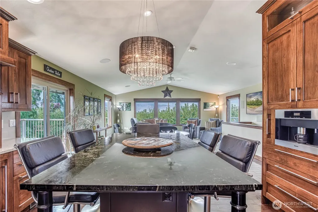 2545 6th SE East Wenatchee WA 98802
