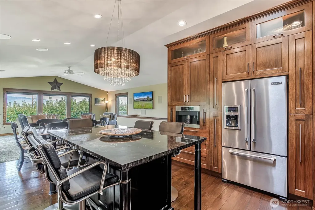 2545 6th SE East Wenatchee WA 98802