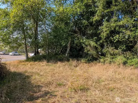 618 Sunset Avenue NE Ocean Shores WA 98569