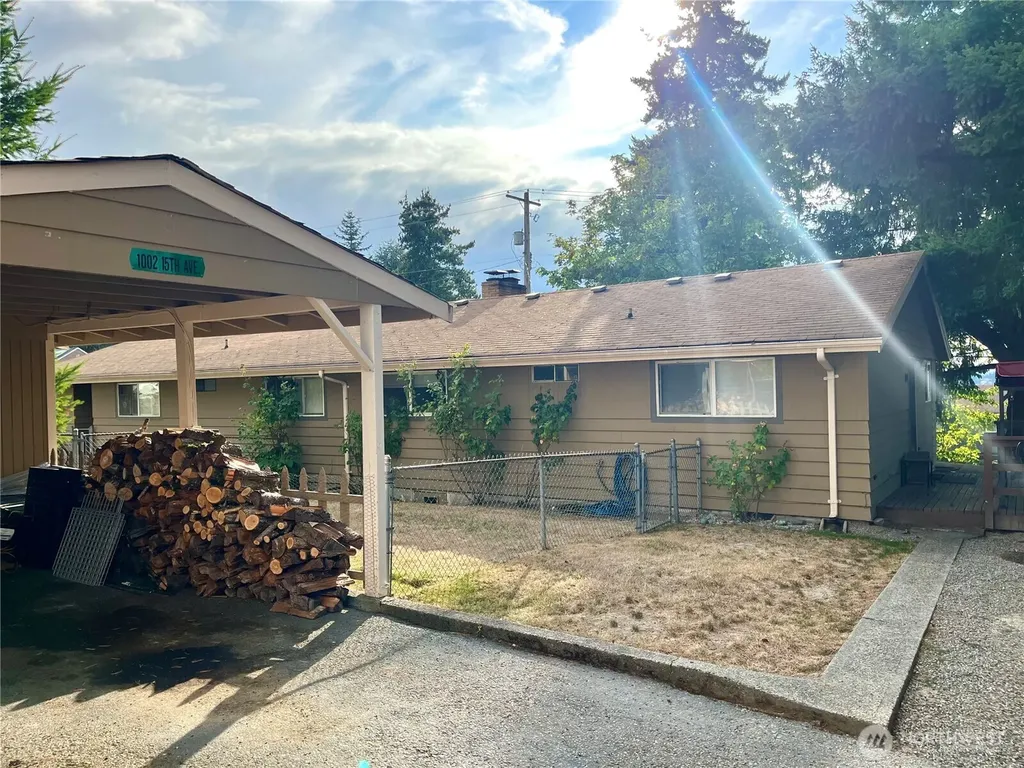 1004 15th Avenue Milton WA 98354