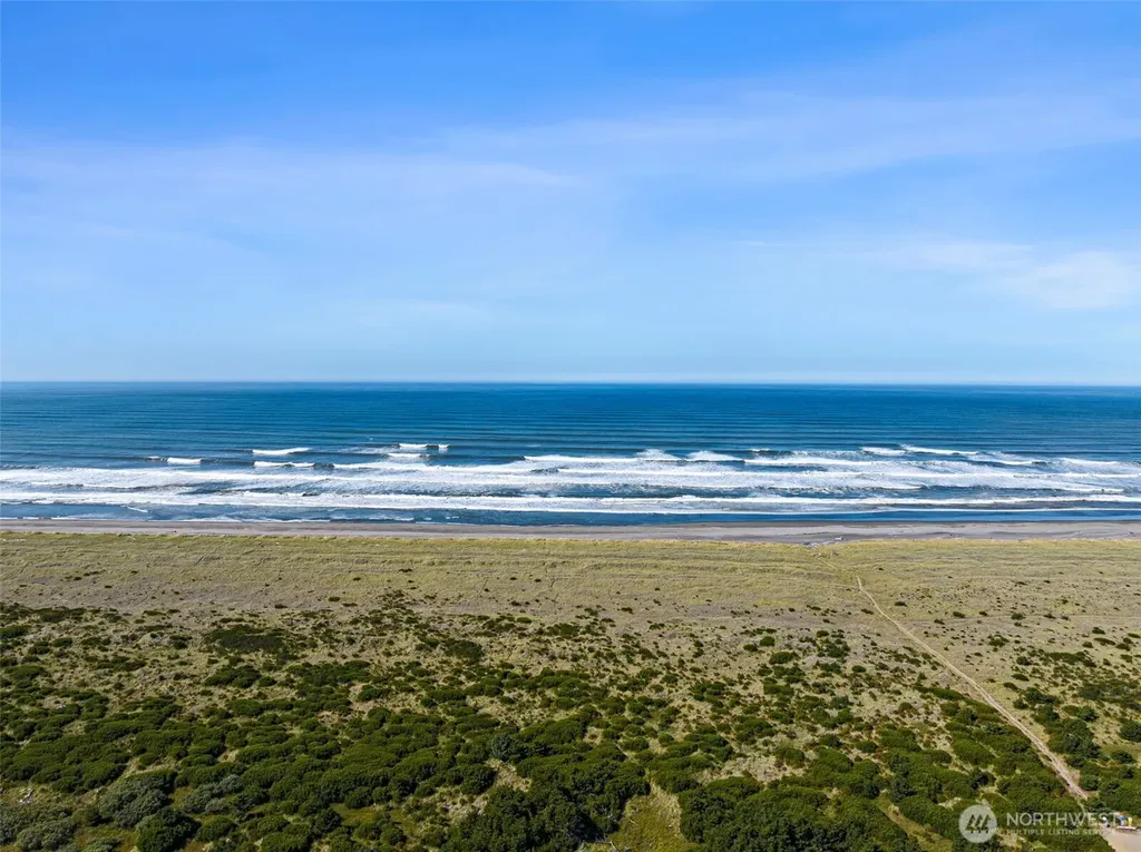 558 Point Brown Ave SE Ocean Shores WA 98569