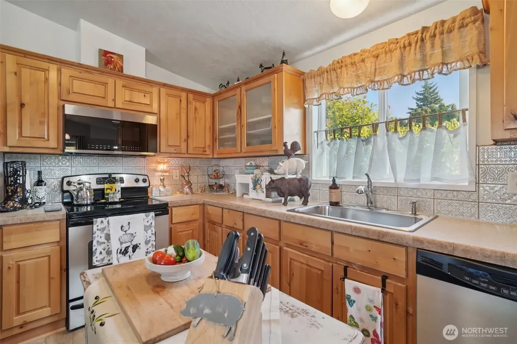 2101 S 324th Street Federal Way WA 98003