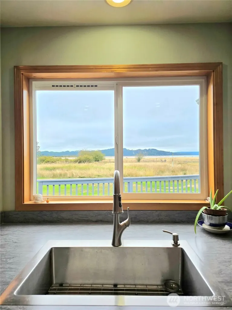 2900 Wheeler Avenue Tokeland WA 98590