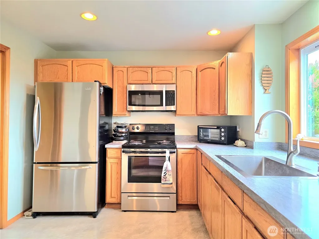 2900 Wheeler Avenue Tokeland WA 98590