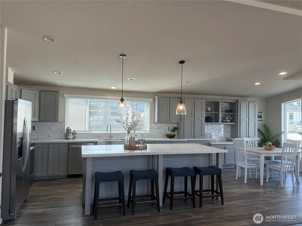 886 N Rock Rose Avenue Sequim WA 98382