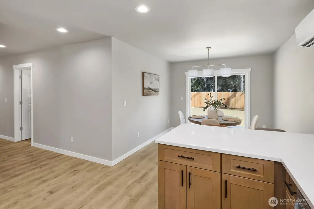 6360 Blackfoot Place Maple Falls WA 98266