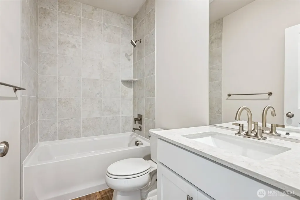 2019 NE Norseman Way Poulsbo WA 98370