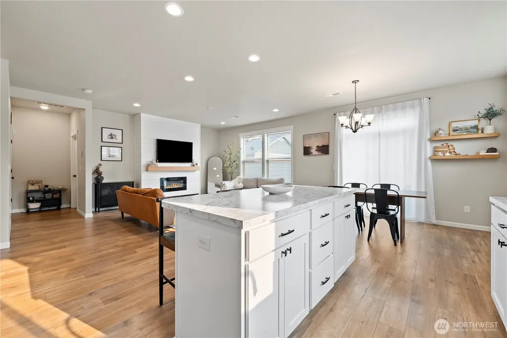 4721 W Owl Street Moses Lake WA 98837