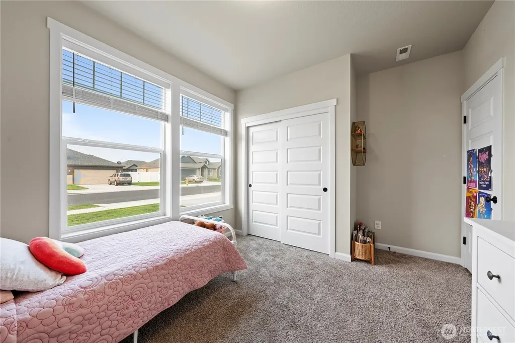 4721 W Owl Street Moses Lake WA 98837