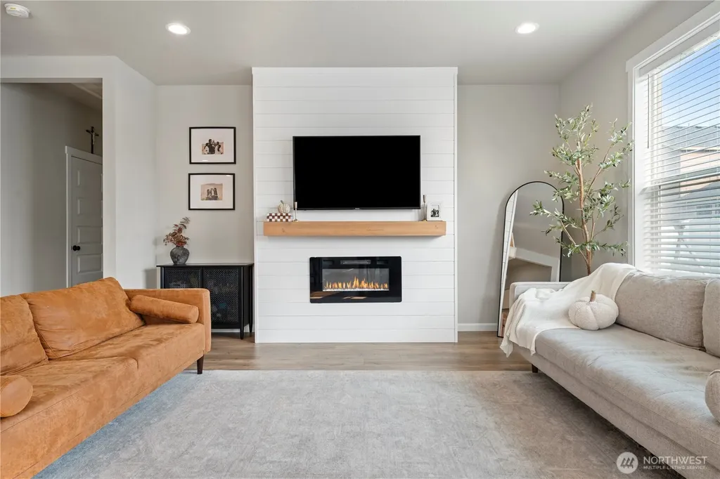 4721 W Owl Street Moses Lake WA 98837