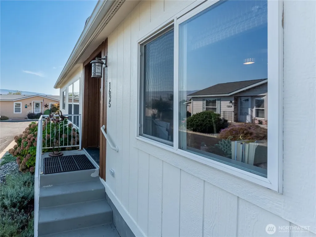 1625 Pleasant Avenue Wenatchee WA 98801