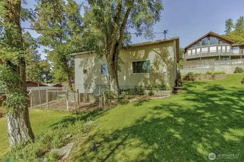 159 E 10th Avenue Colville WA 99114